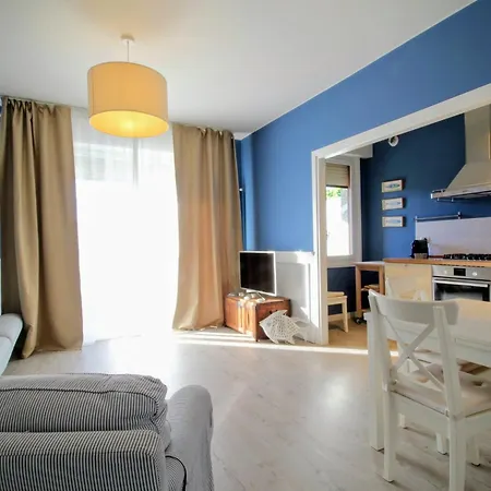 Apartment Le Grand Bleu